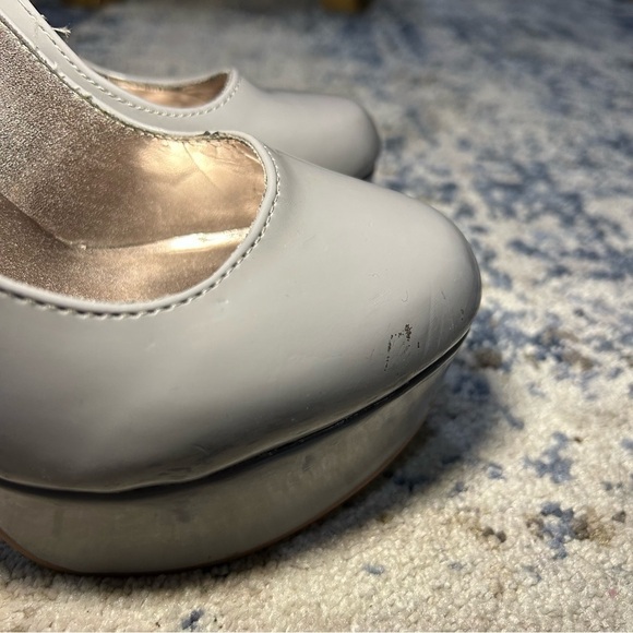 Steve Madden P-Raven Gray Platform Heels Size 7.5 - Picture 5 of 16